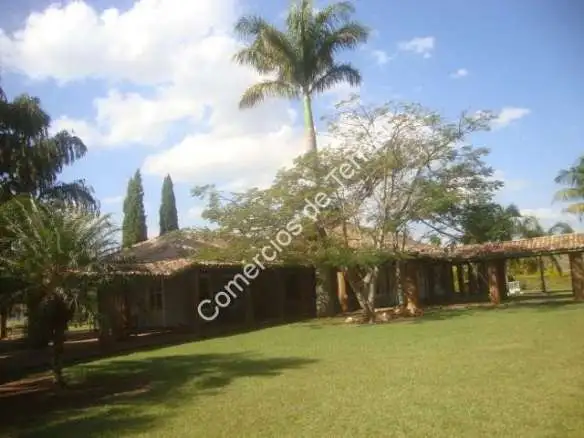 fazenda-hotel-em-tatui Fazenda Hotel à venda em Tatuí SP com piscina e represa gigante.