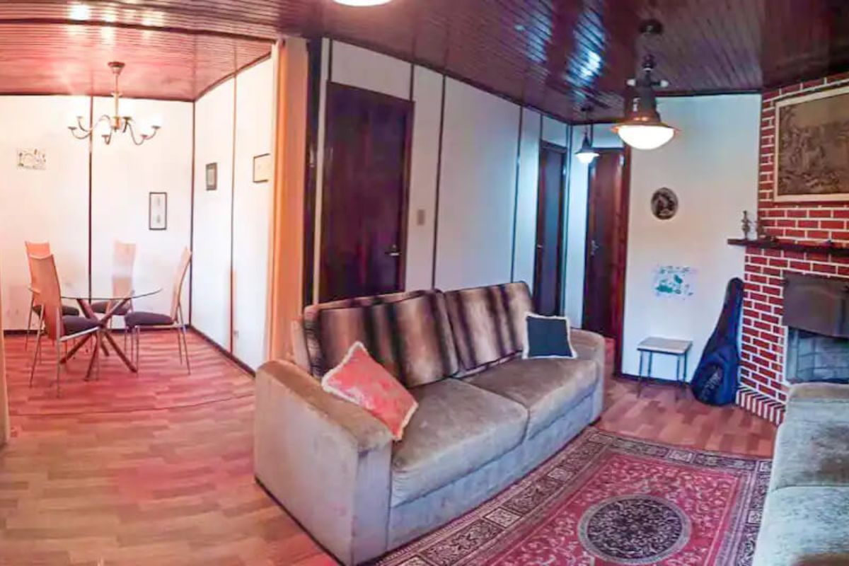 Chácara em Juquitiba com piscina, jacuzzi, espaço kids e muito mais! Casa na Floresta é aqui!